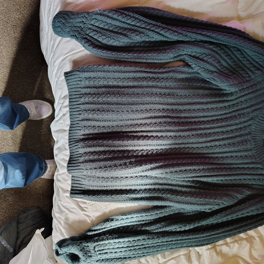 Stitch Fix Women's Green Sweater